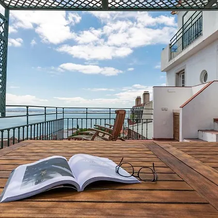 Plum Guide - Seafarer Terrace Апартаменты