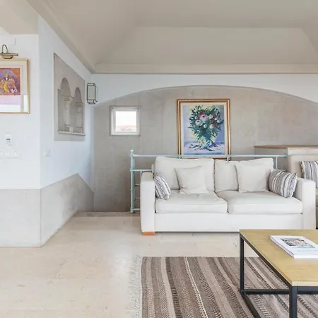 Apartment Plum Guide - Seafarer Terrace Lissabon